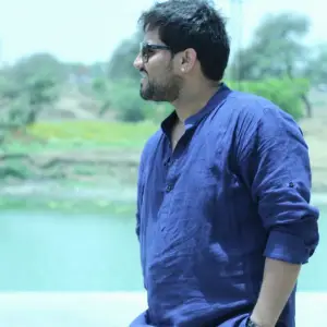 Ae Kash Zindagi, Kooch Roz Akeli Hoti image