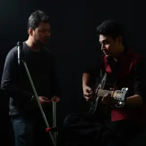 Dekh Raha Tha Aasma image