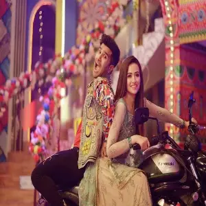 Romeo Sahir Ali Bagga, Aima Baig