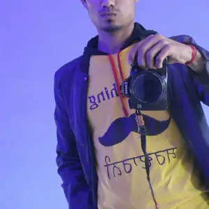 Aish Sachsunny (feat. Maalik) image